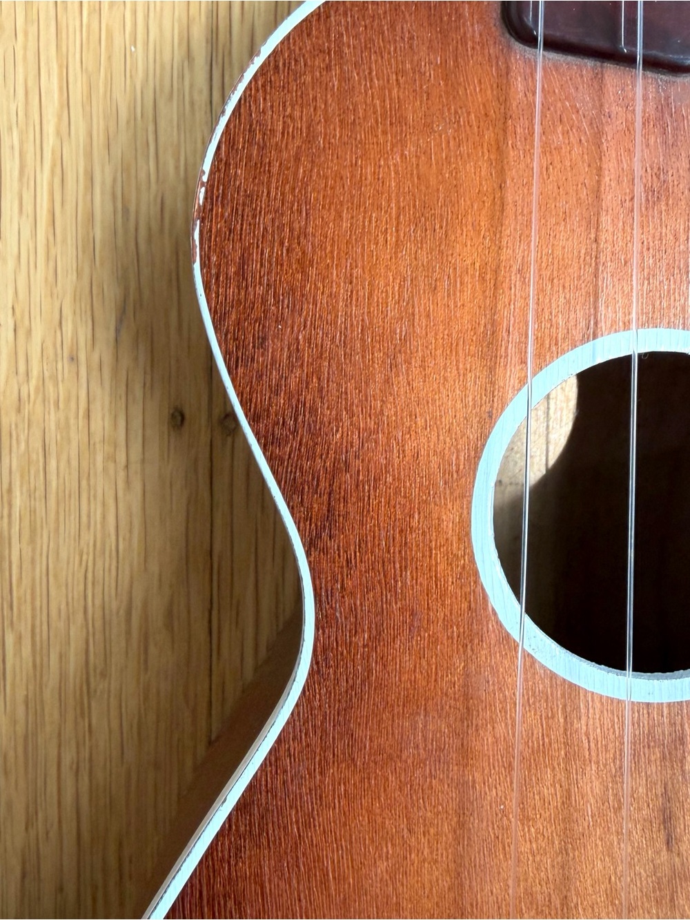 Vintage Harmony Ukelele - Picture 3 of 6